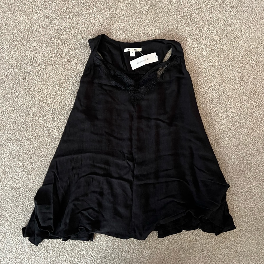 NWT Francesca’s Black Flowy Tank